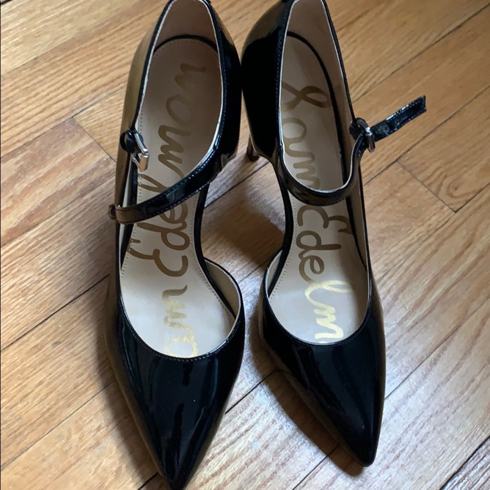 Black Heels (Brand New)